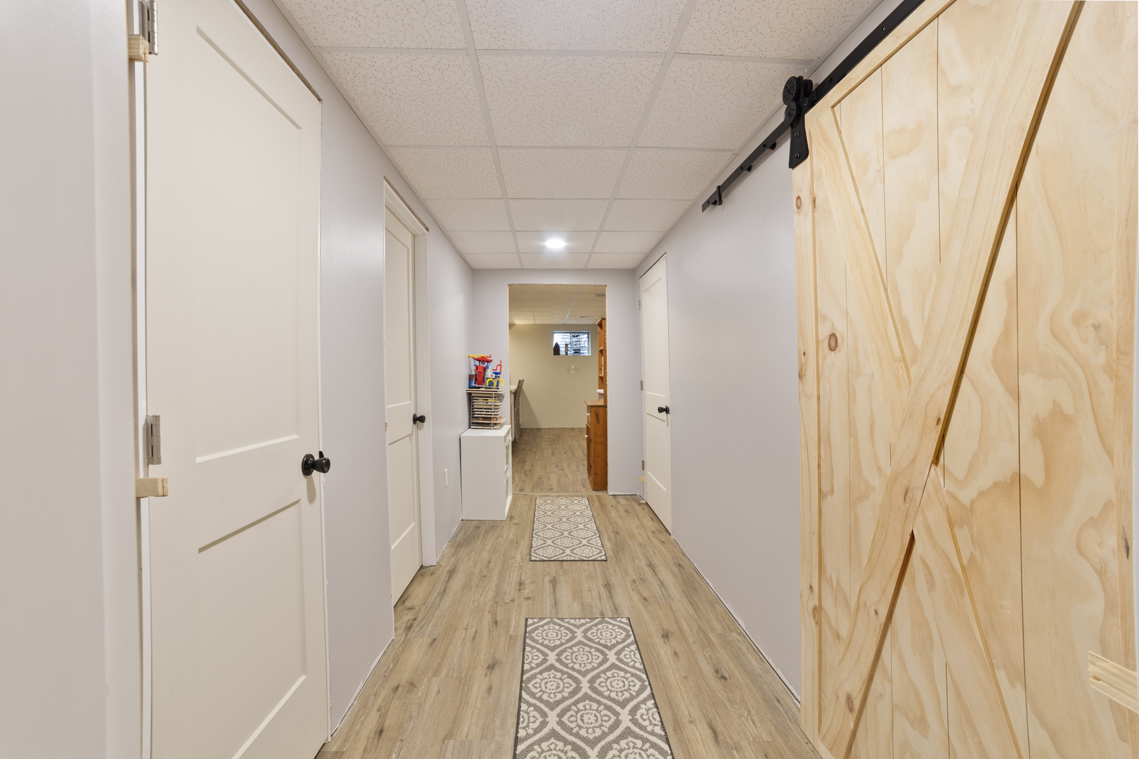 611 S Orchid Path Property Photo 15
