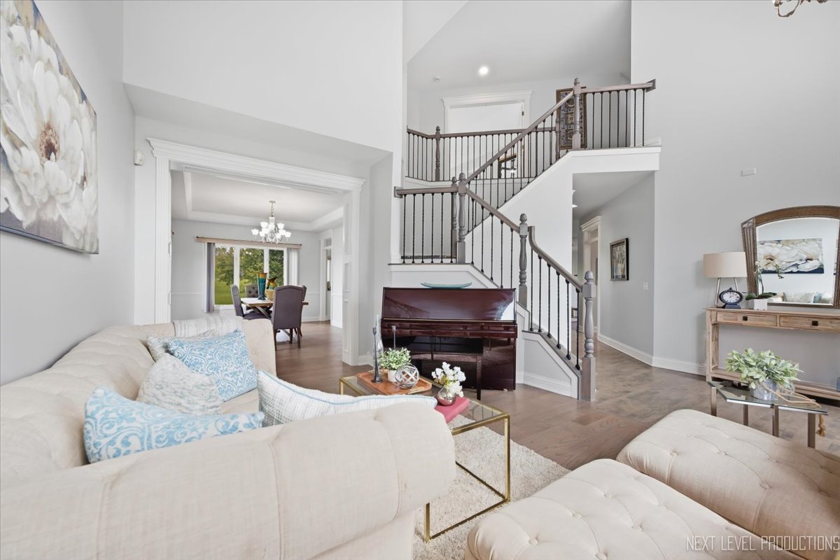 2775 Ginger Woods Drive Property Photo 3