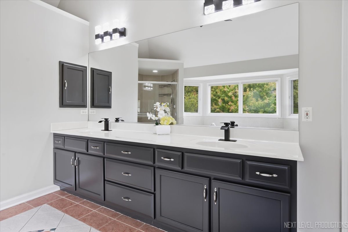 2775 Ginger Woods Drive Property Photo 10