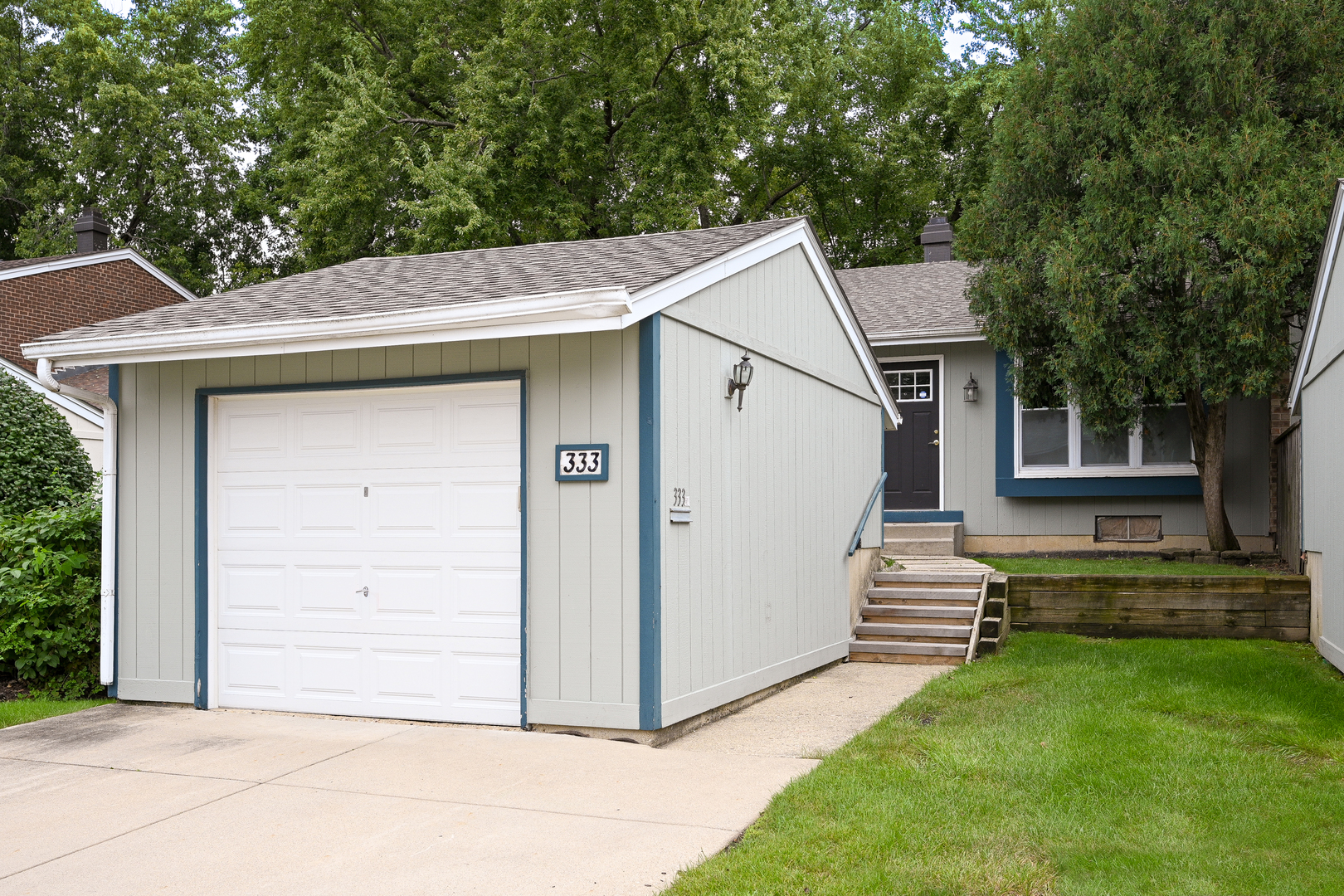 333 Colony Green Drive Property Photo 1