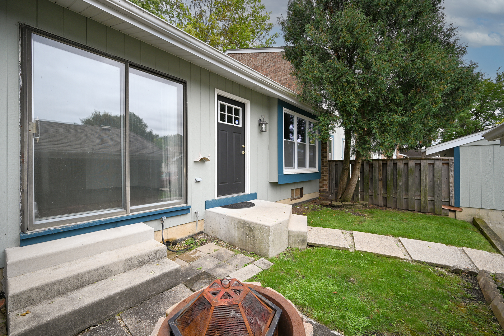 333 Colony Green Drive Property Photo 3