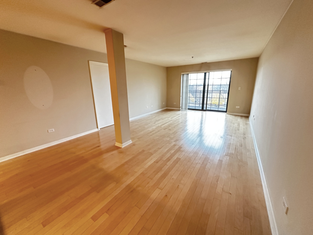 8255 Skokie Boulevard 502 Property Photo 3