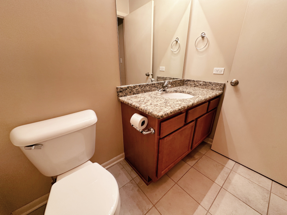 8255 Skokie Boulevard 502 Property Photo 9