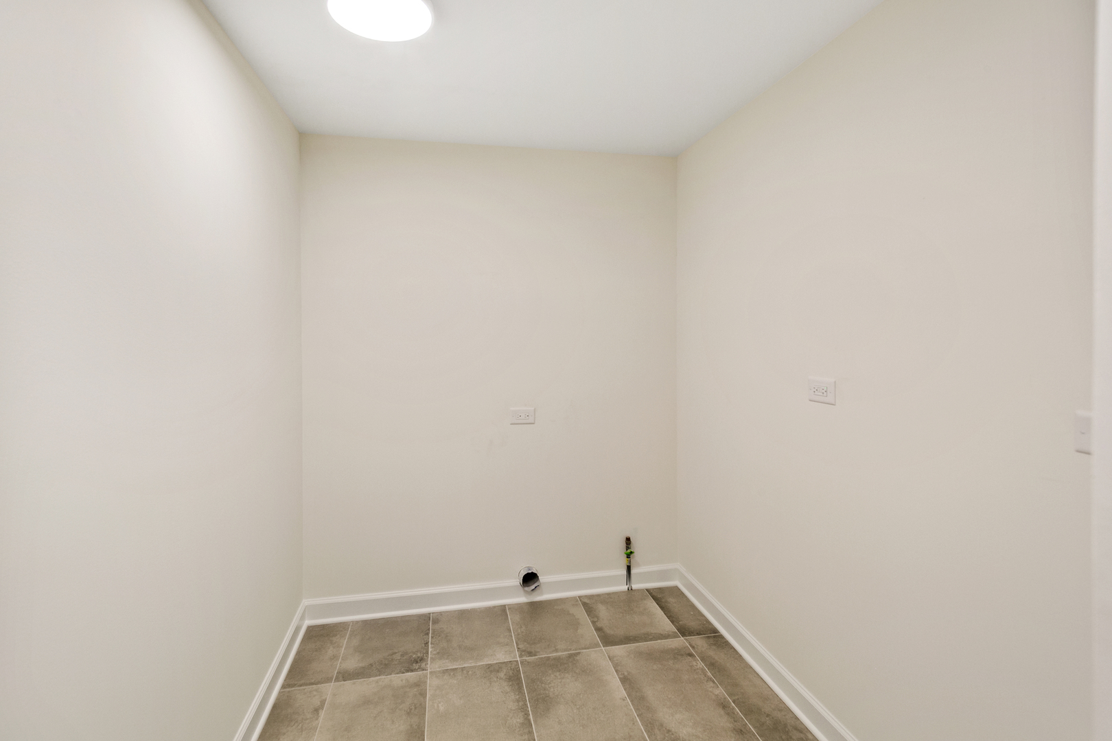 710 Alexandria Drive Property Photo 29