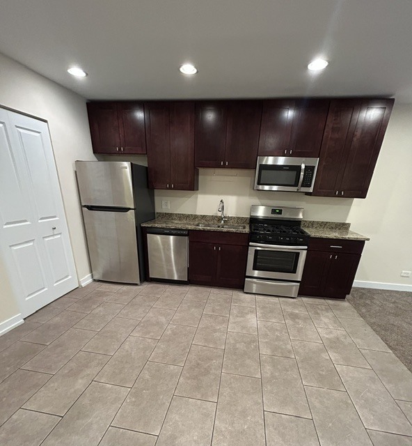 2808 N Major Avenue 2 Property Photo 4