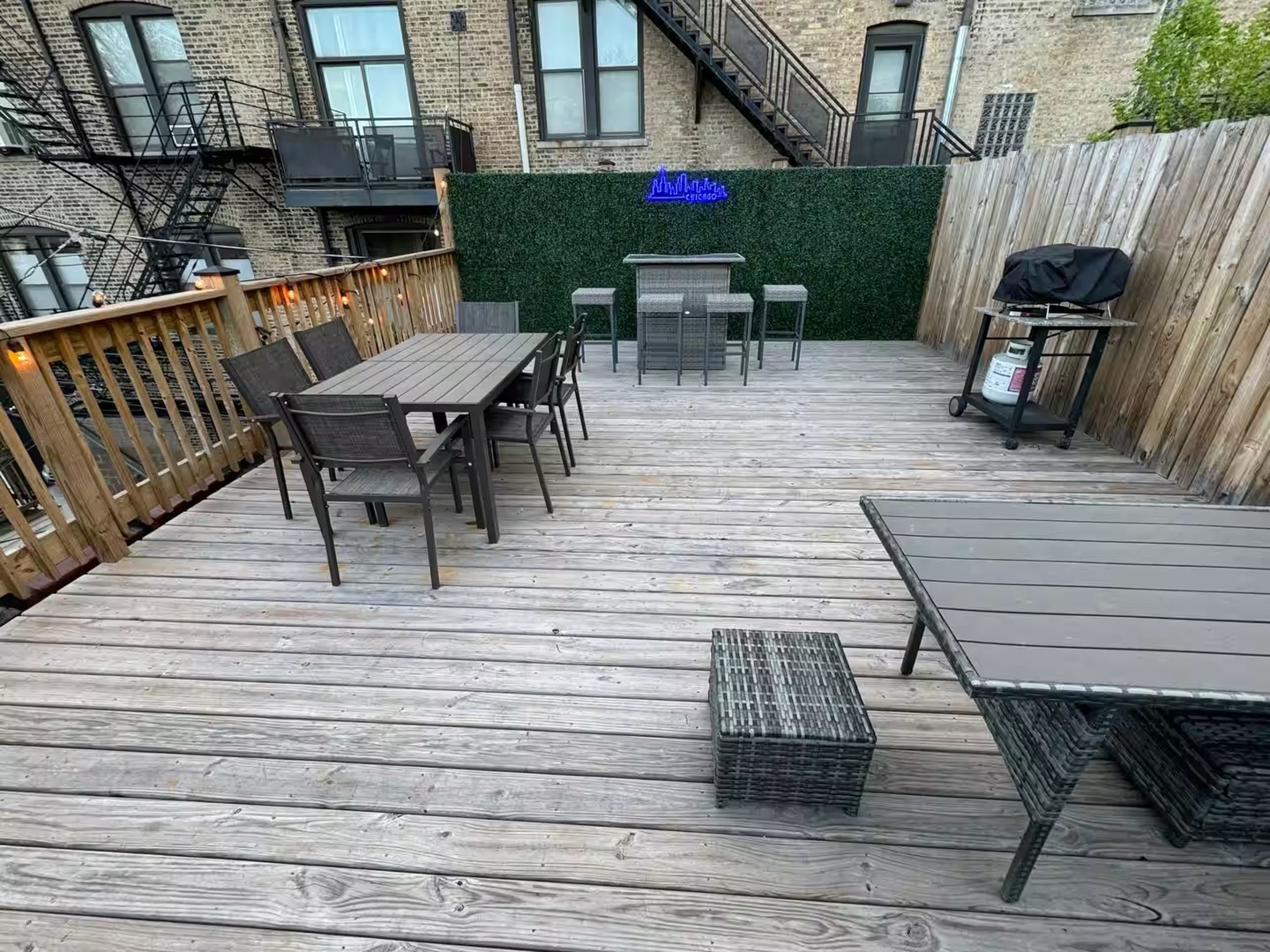 536 N Paulina Street Property Photo 27