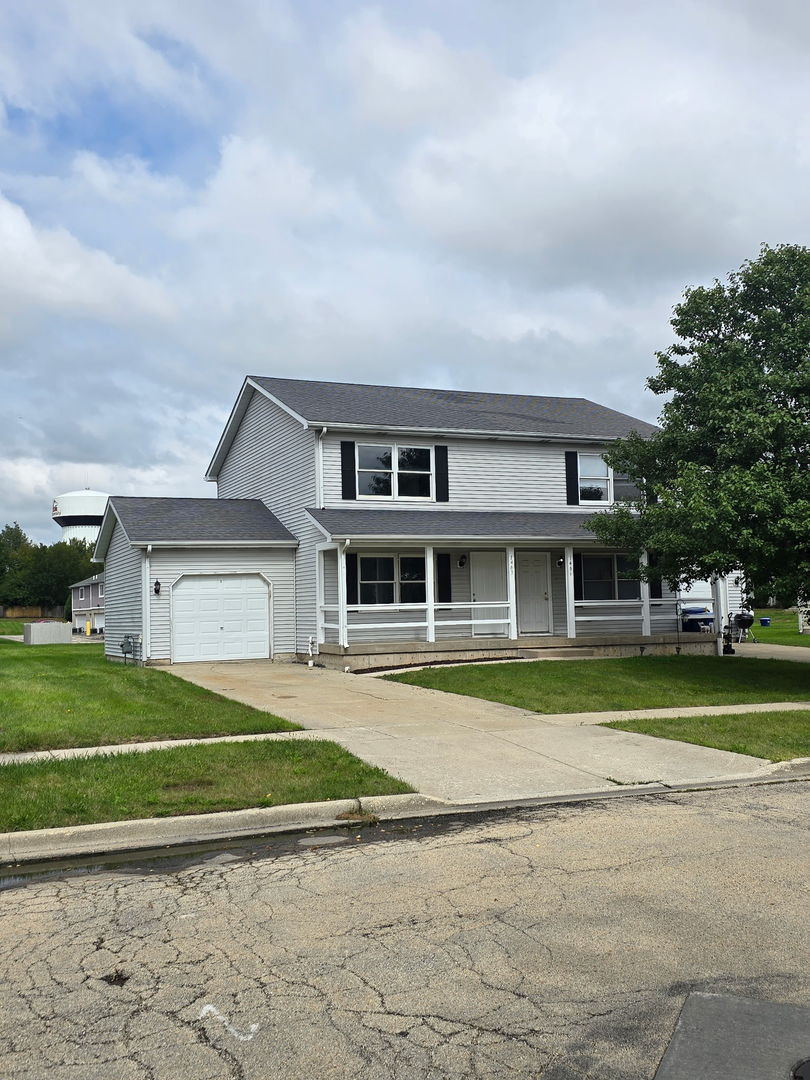 1463 Moluf Street Property Photo 1
