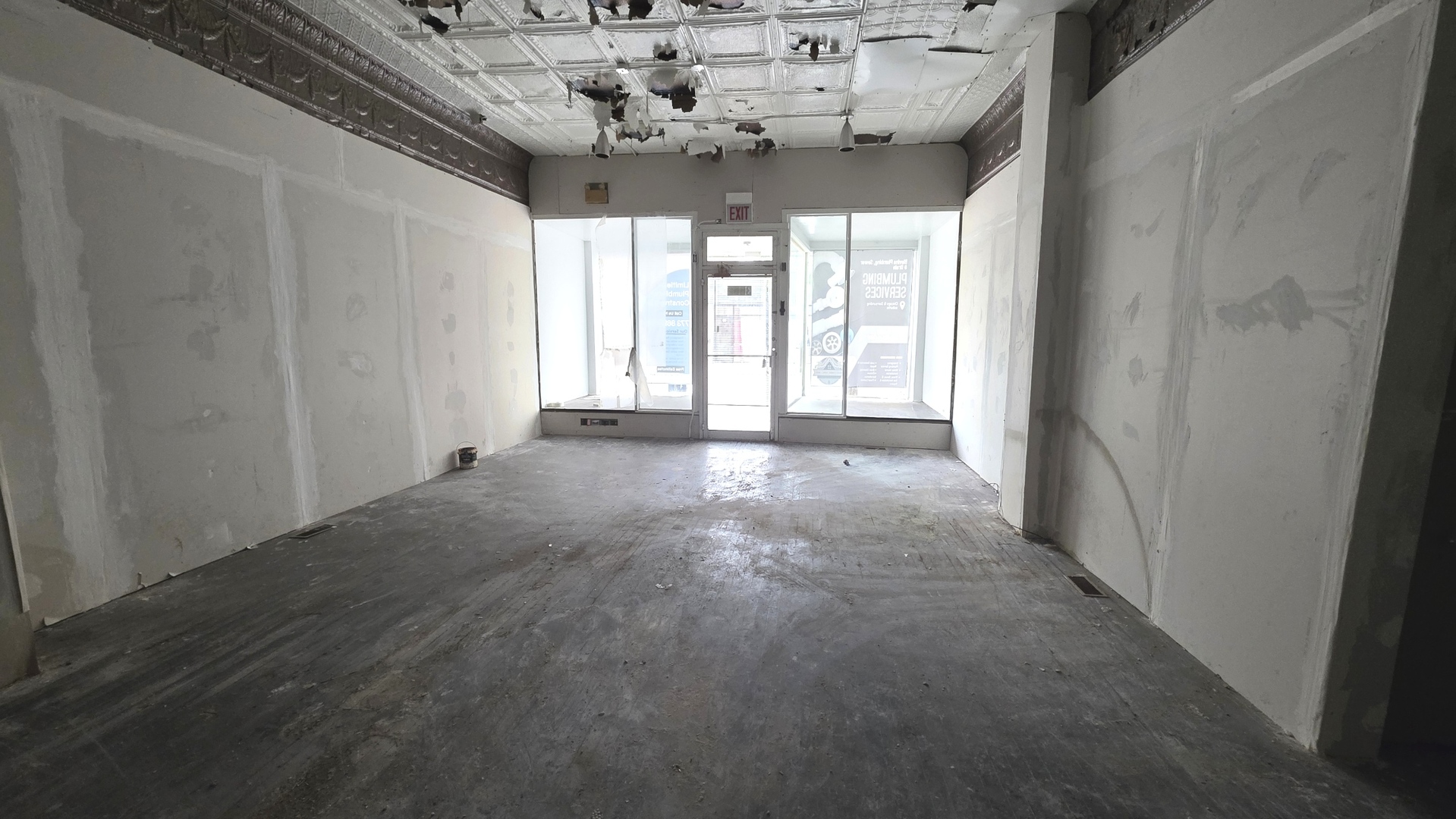 3552 S Halsted Street Property Photo 2