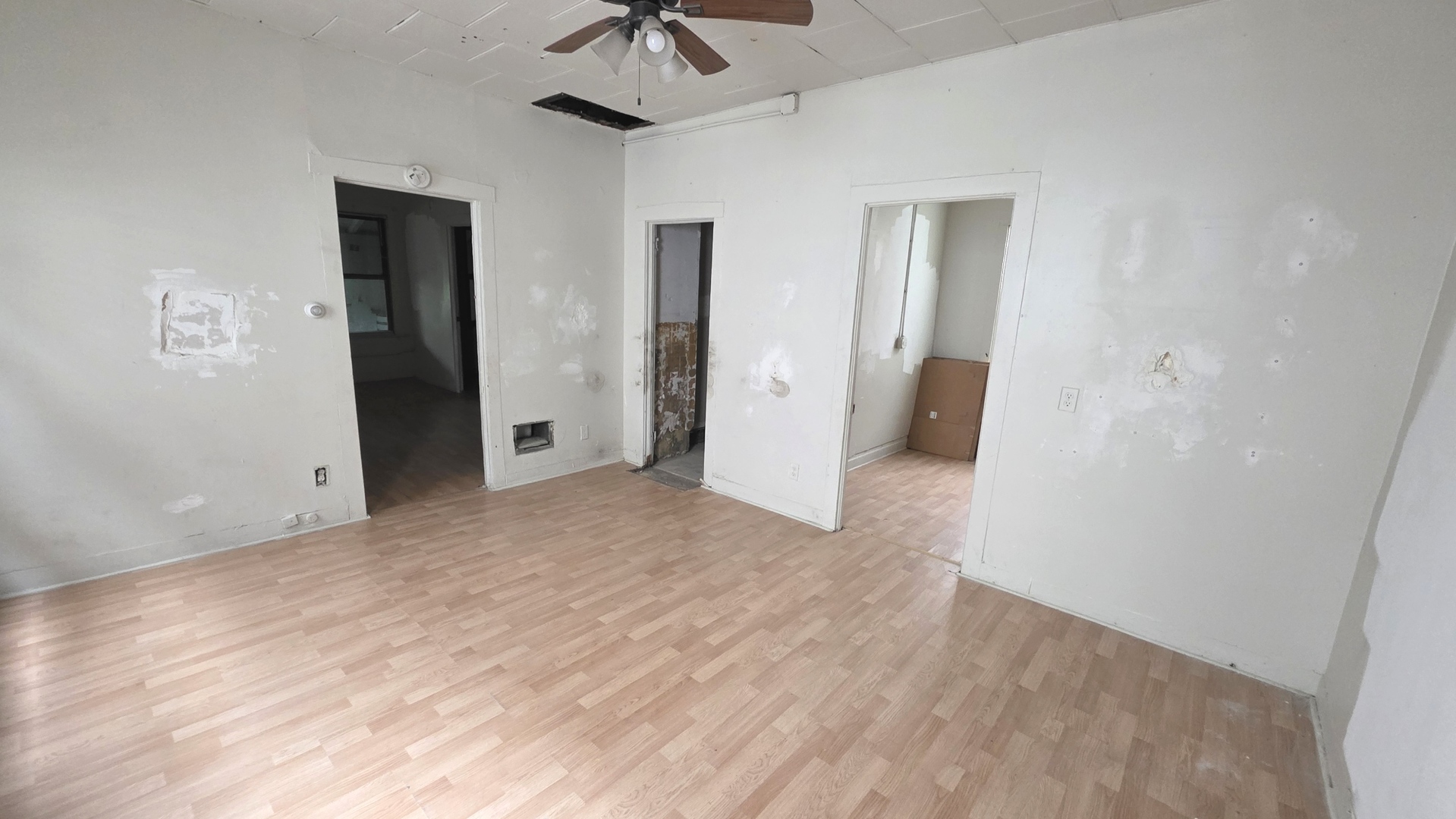 3552 S Halsted Street Property Photo 5