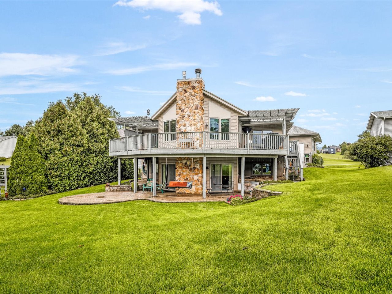 942 Lake Summerset Road Property Photo 4