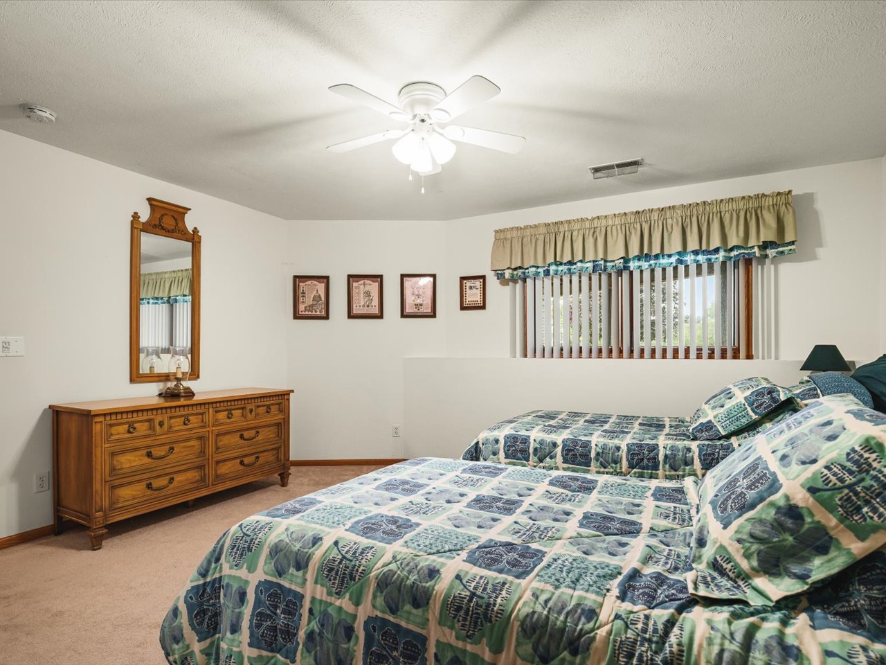 942 Lake Summerset Road Property Photo 37