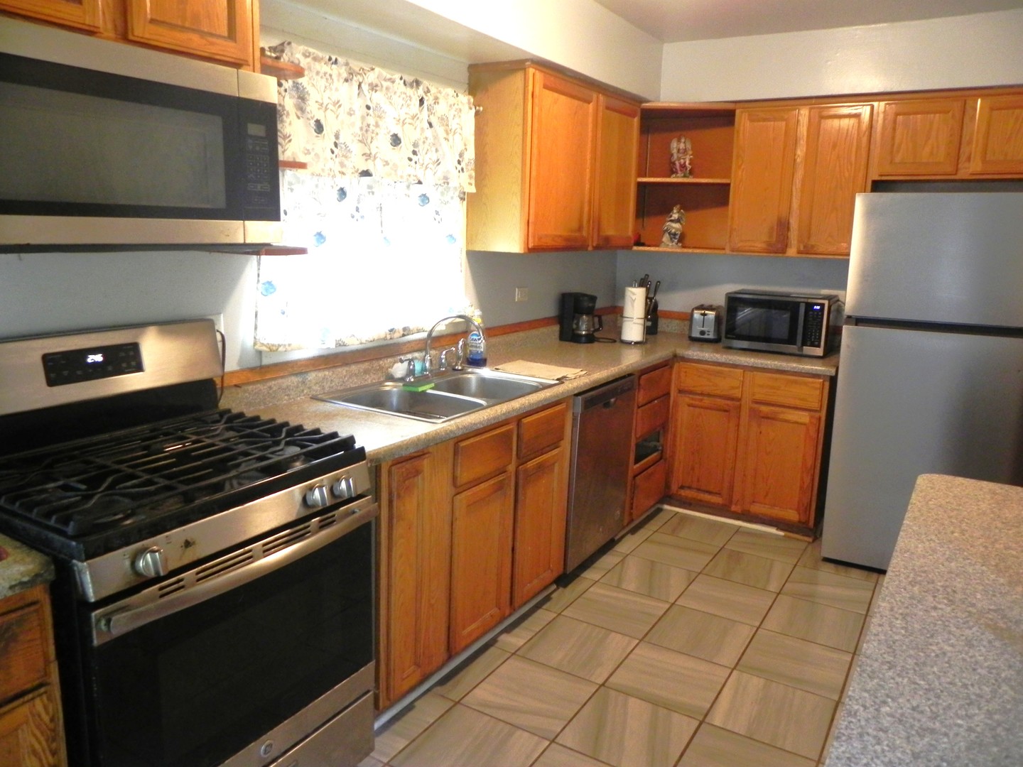 8955 Grand Avenue Property Photo 7
