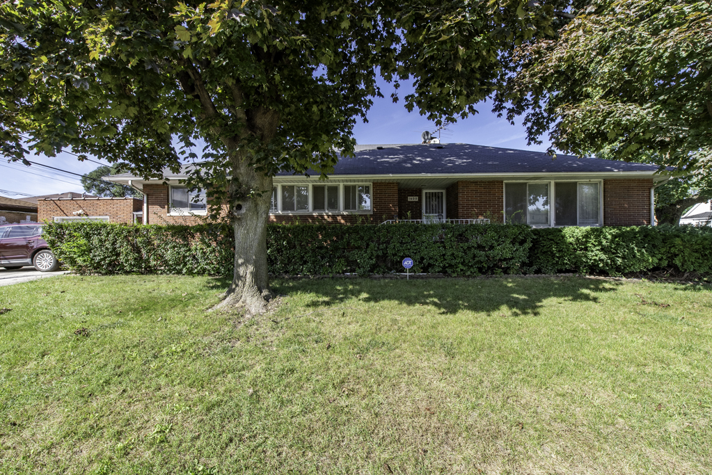 1600 17th Street Property Photo 1