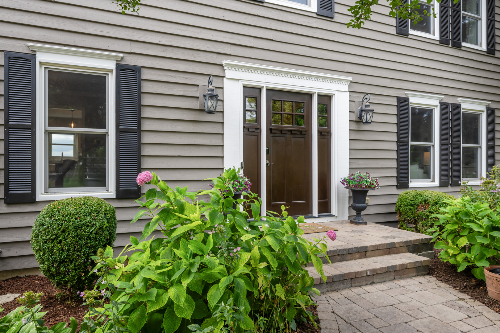 733 Millview Drive Property Photo 4