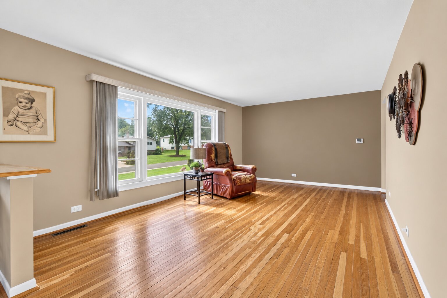 2n266 Prairie Avenue Property Photo 12