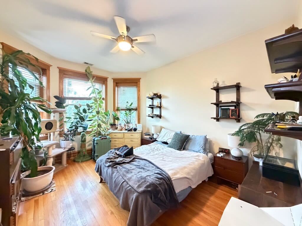 835 N Rockwell Street 3 Property Photo 15