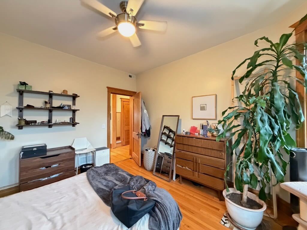 835 N Rockwell Street 3 Property Photo 16