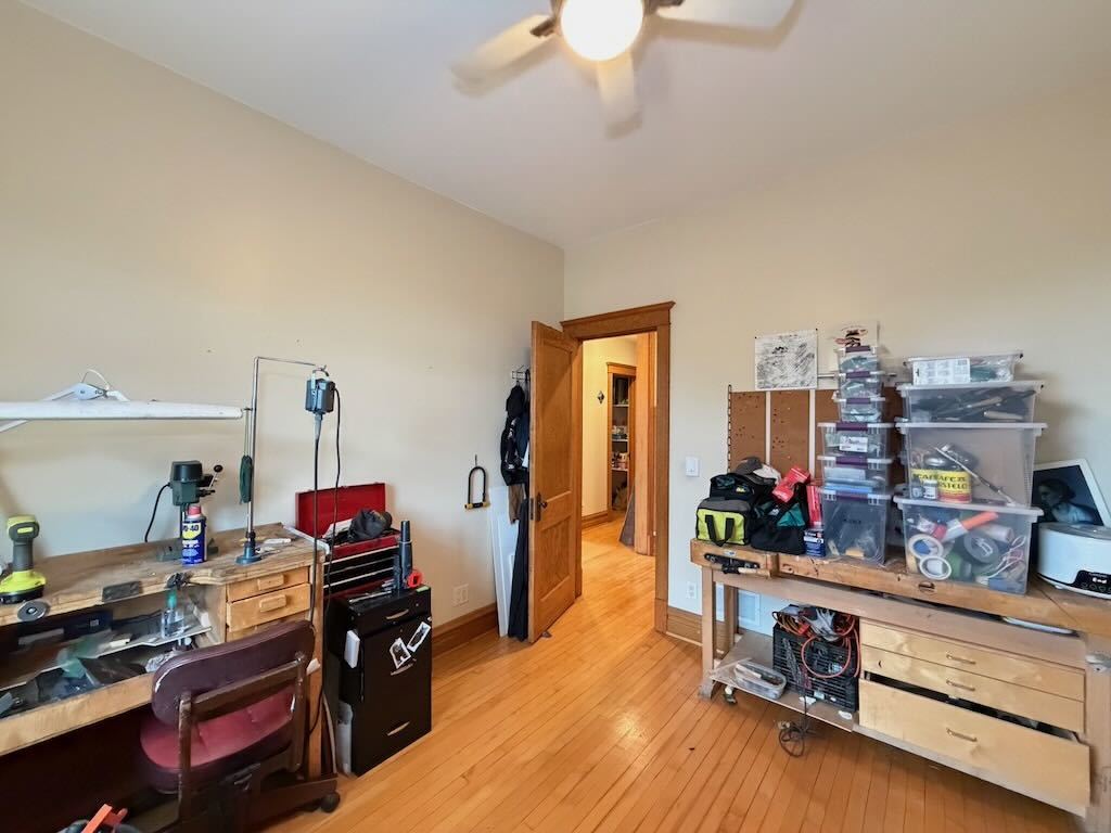 835 N Rockwell Street 3 Property Photo 18