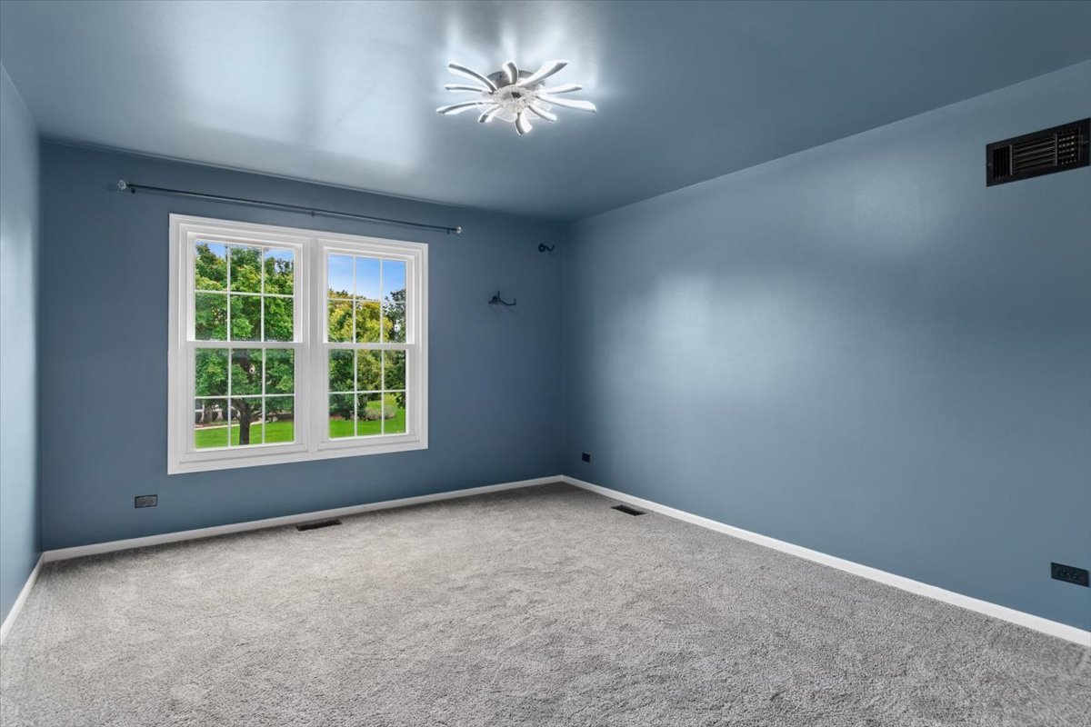 4303 Ariel Court Property Photo 28