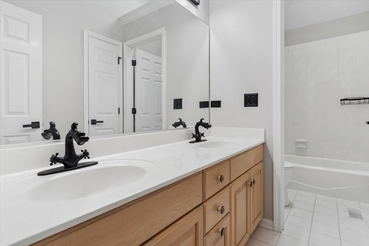 4303 Ariel Court Property Photo 29
