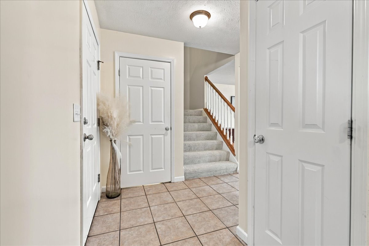 1826 Chuck Murray Drive Property Photo 4