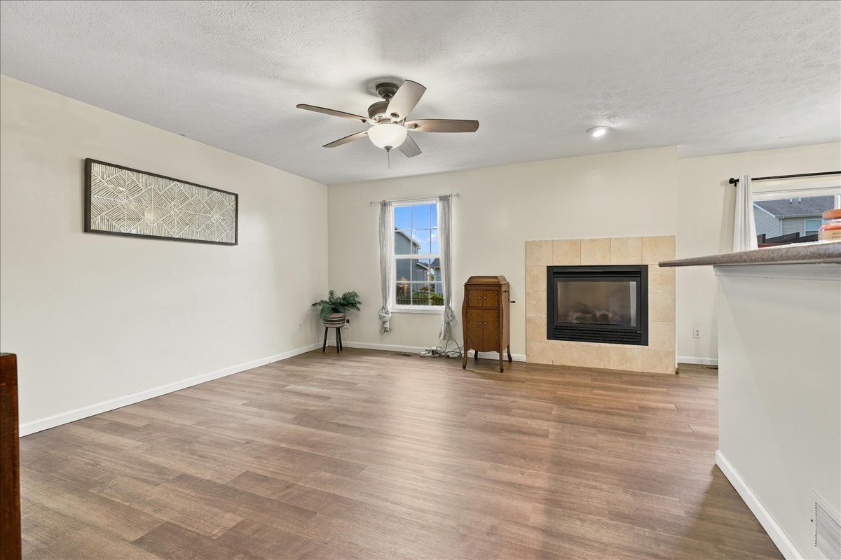 1826 Chuck Murray Drive Property Photo 6