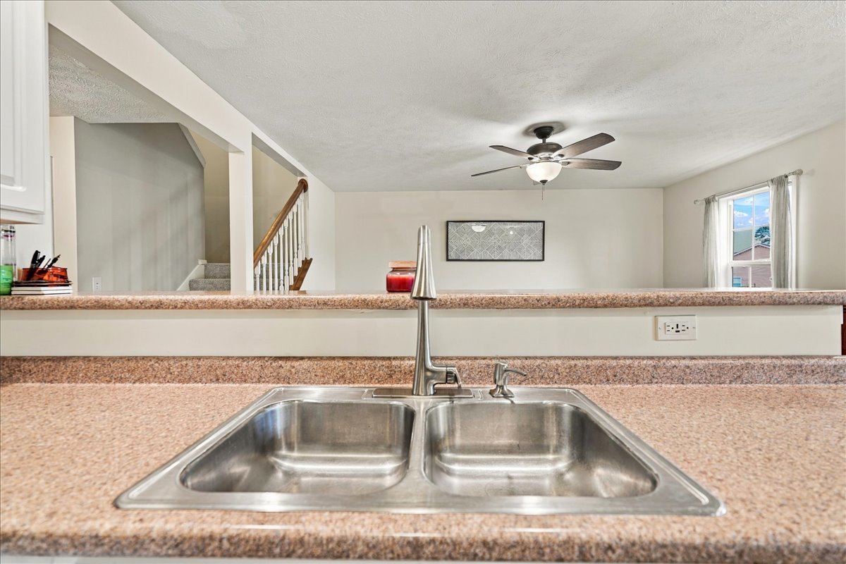 1826 Chuck Murray Drive Property Photo 14