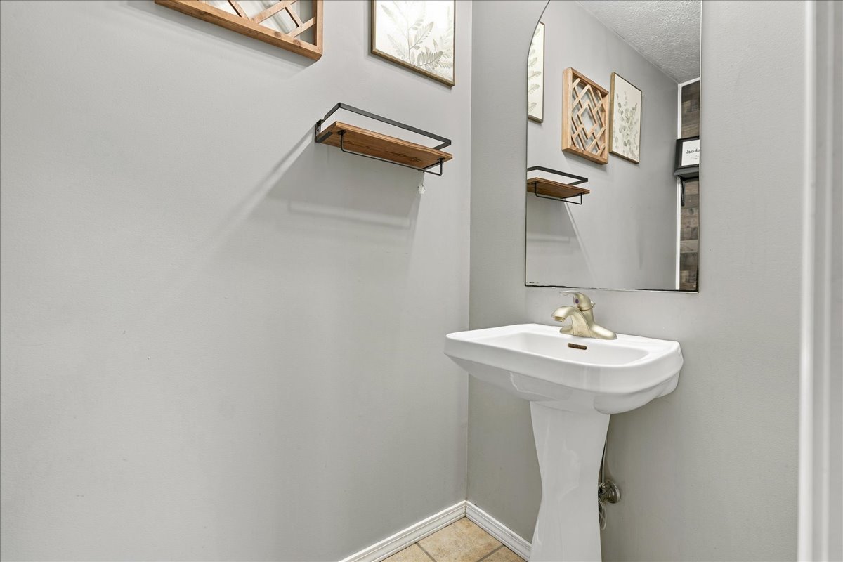 1826 Chuck Murray Drive Property Photo 15