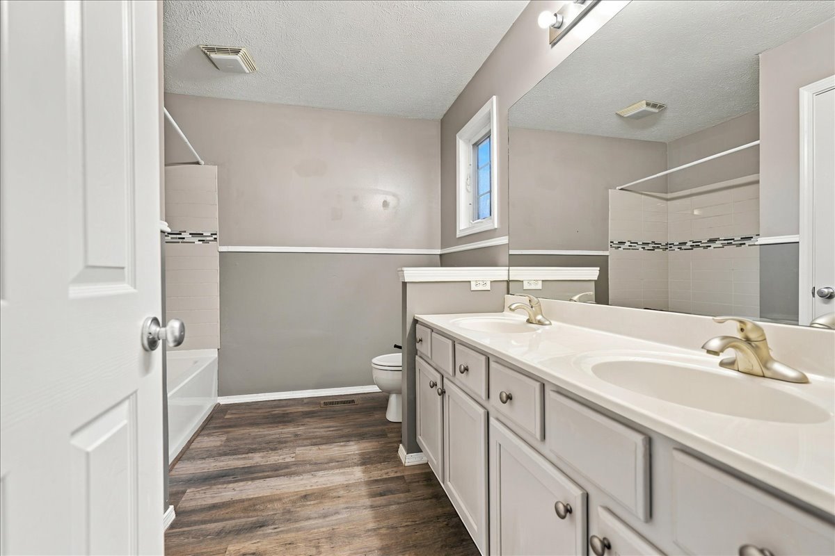 1826 Chuck Murray Drive Property Photo 24