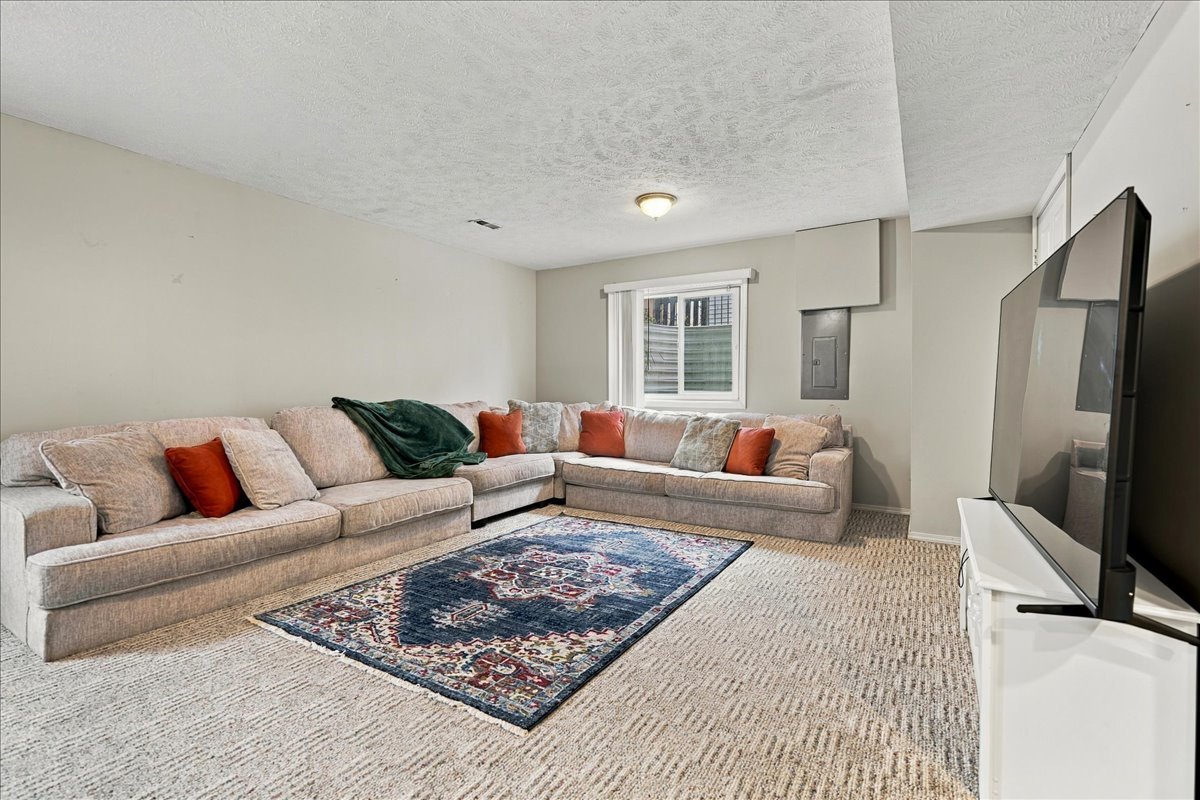 1826 Chuck Murray Drive Property Photo 27
