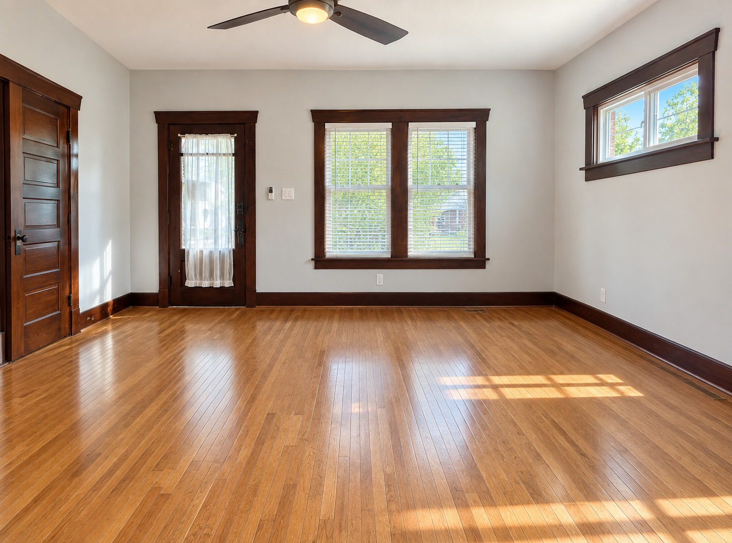445 Pleasant Street Property Photo 6