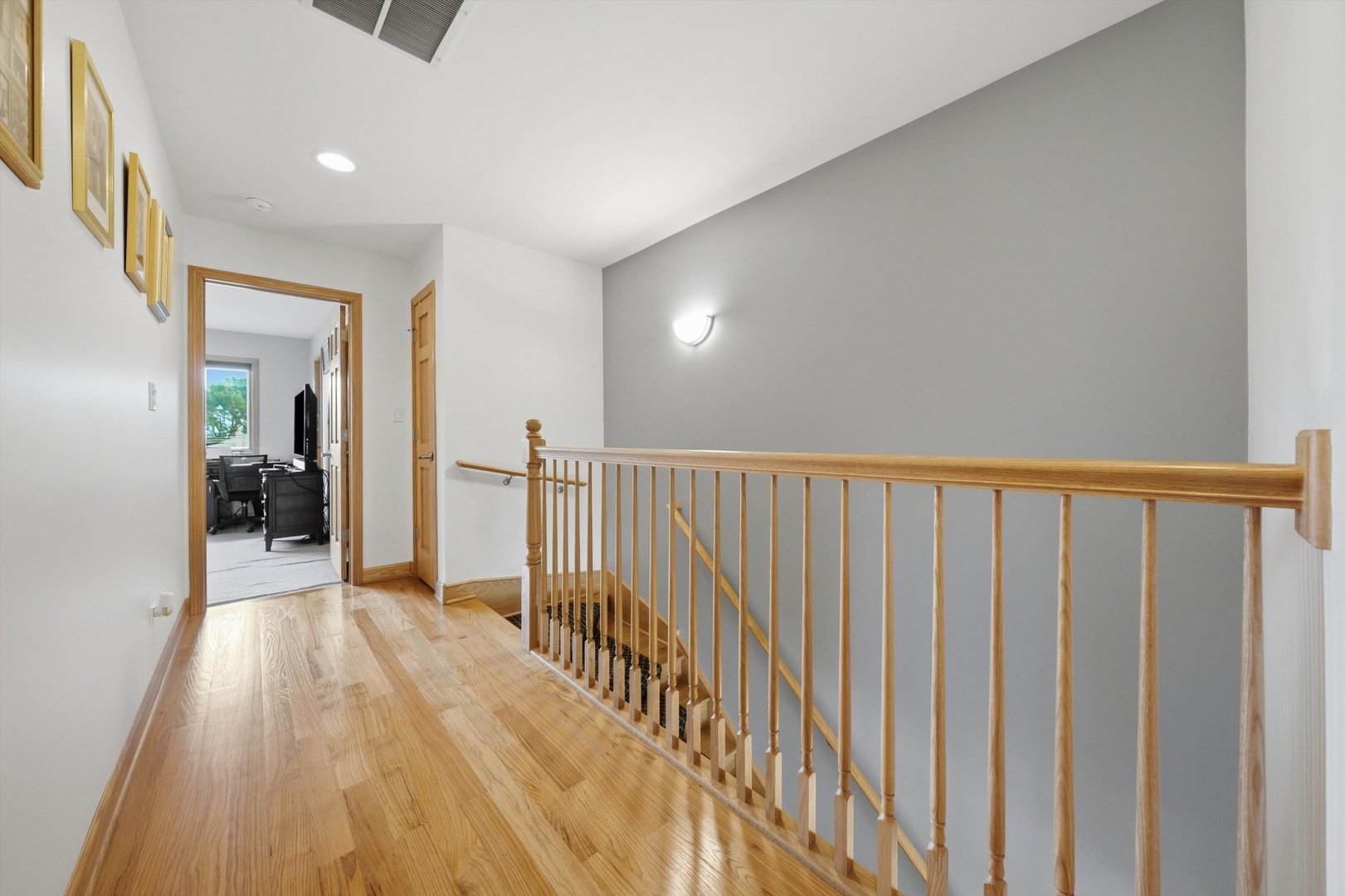 2646 S Hillock Avenue Property Photo 18