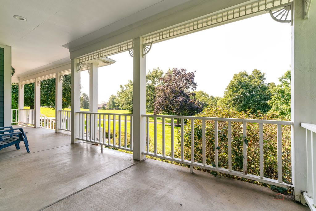 2904 Fox Knoll Court Property Photo 10