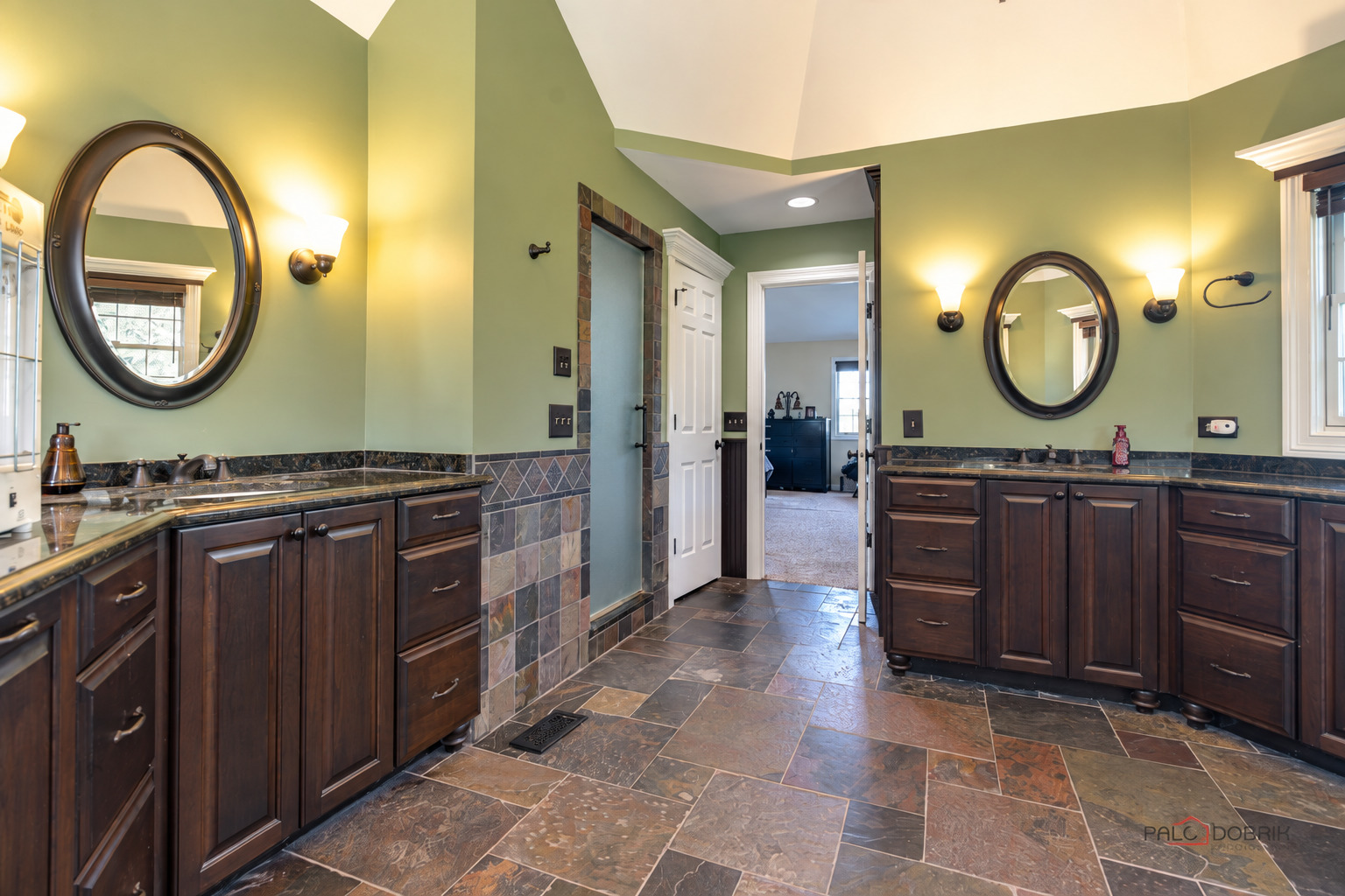 2904 Fox Knoll Court Property Photo 38