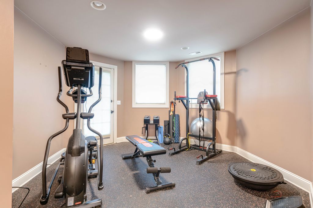 2904 Fox Knoll Court Property Photo 47