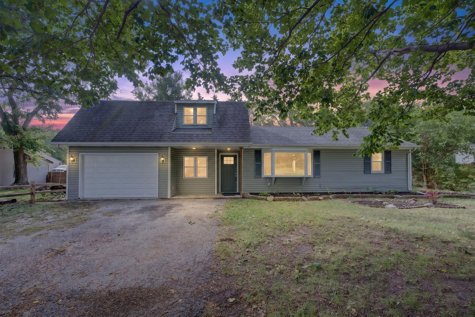 905 Pine Bluff Road Property Photo 1