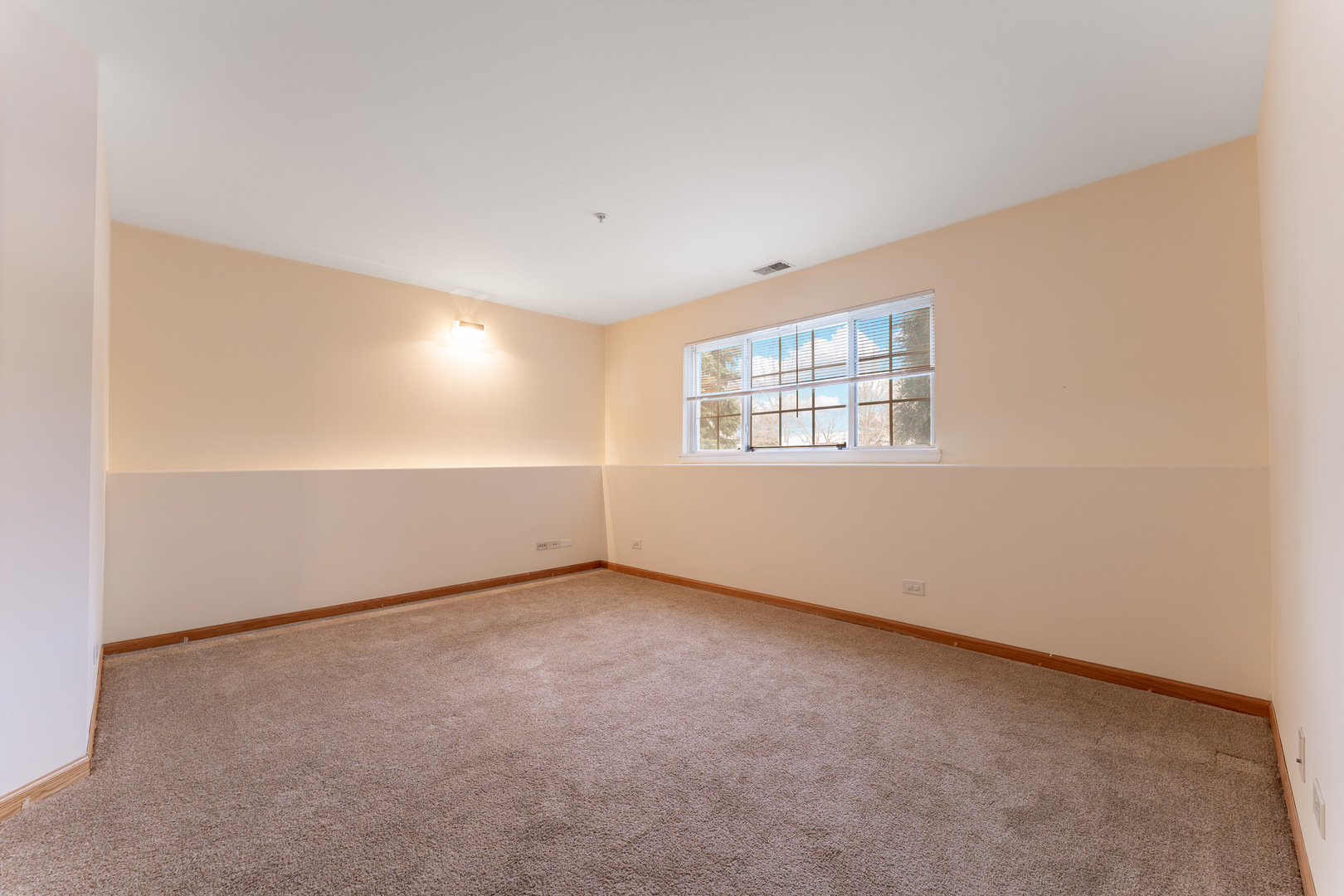 61 Cantal Court Property Photo 15