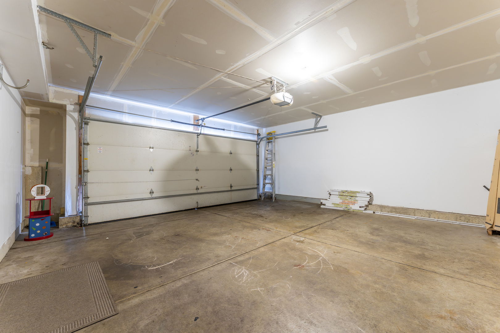 61 Cantal Court Property Photo 20
