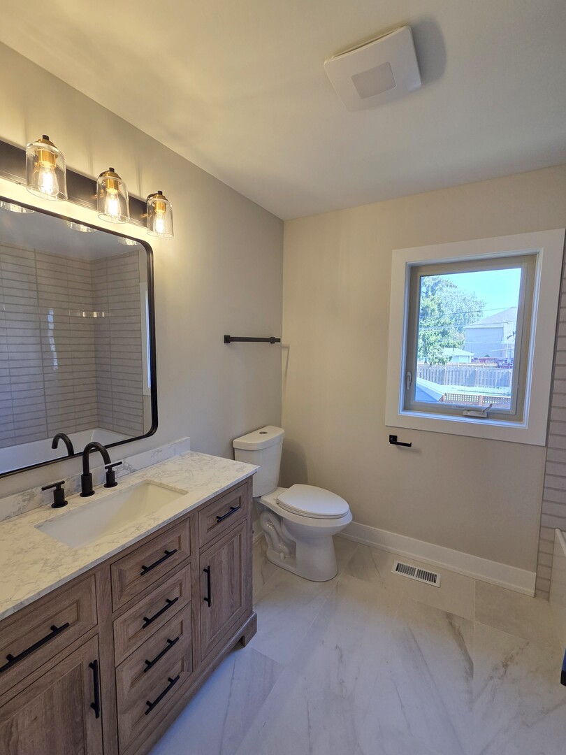 6529 28th Place Property Photo 14