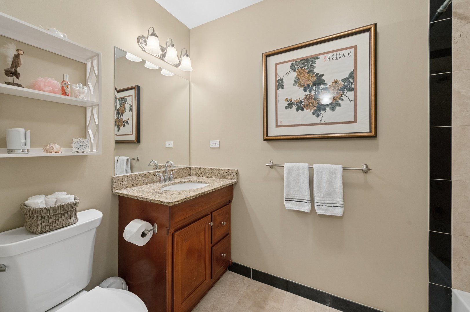 1321 W Winnemac Avenue 2e Property Photo 12