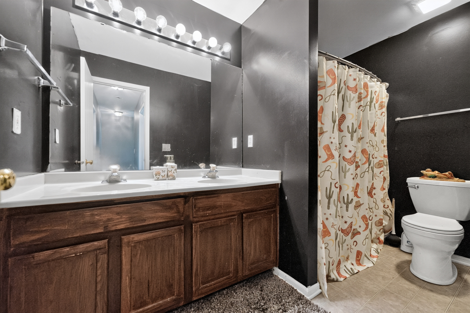 141 W Prairiefield Avenue Property Photo 23