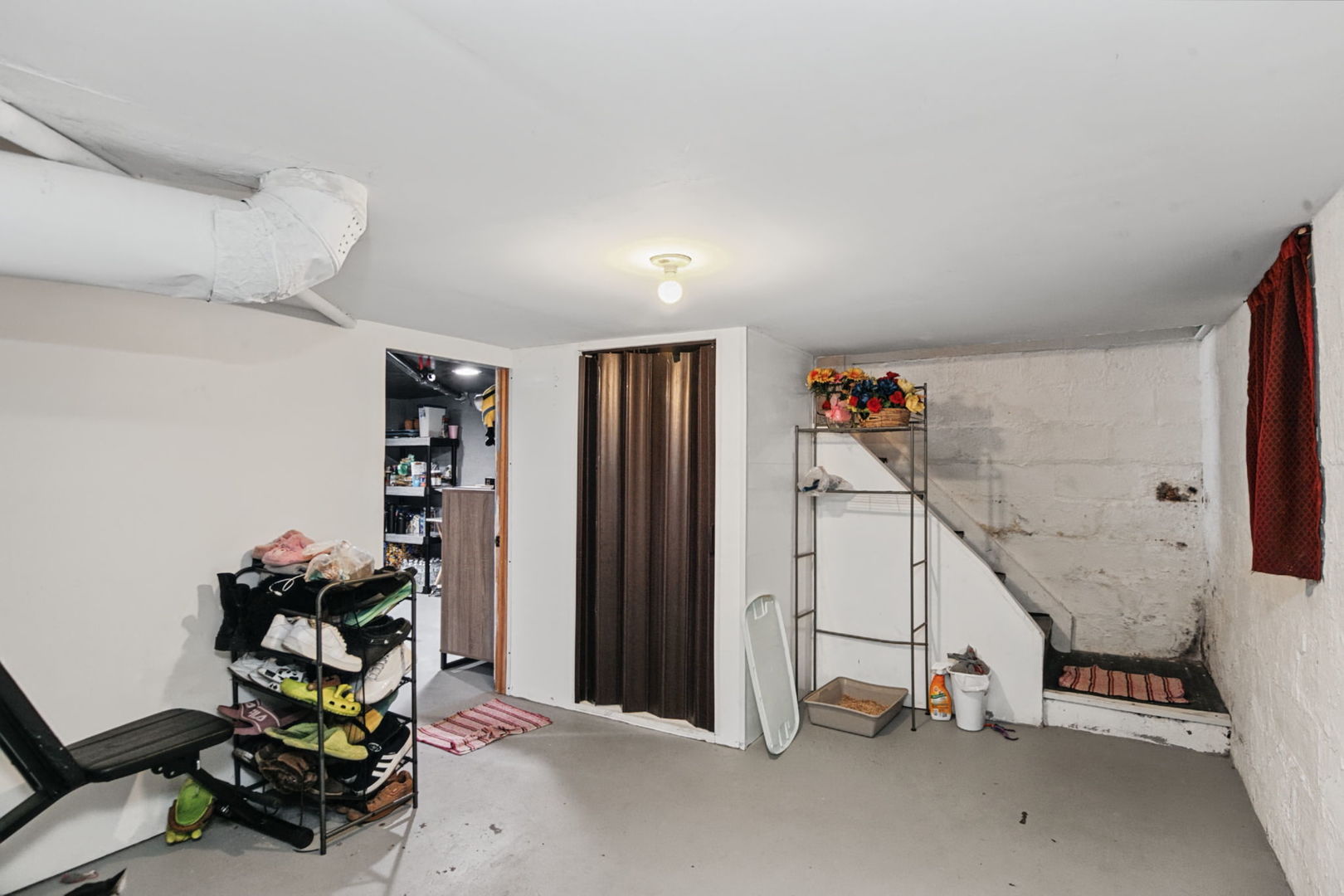 824 Allen Street Property Photo 13