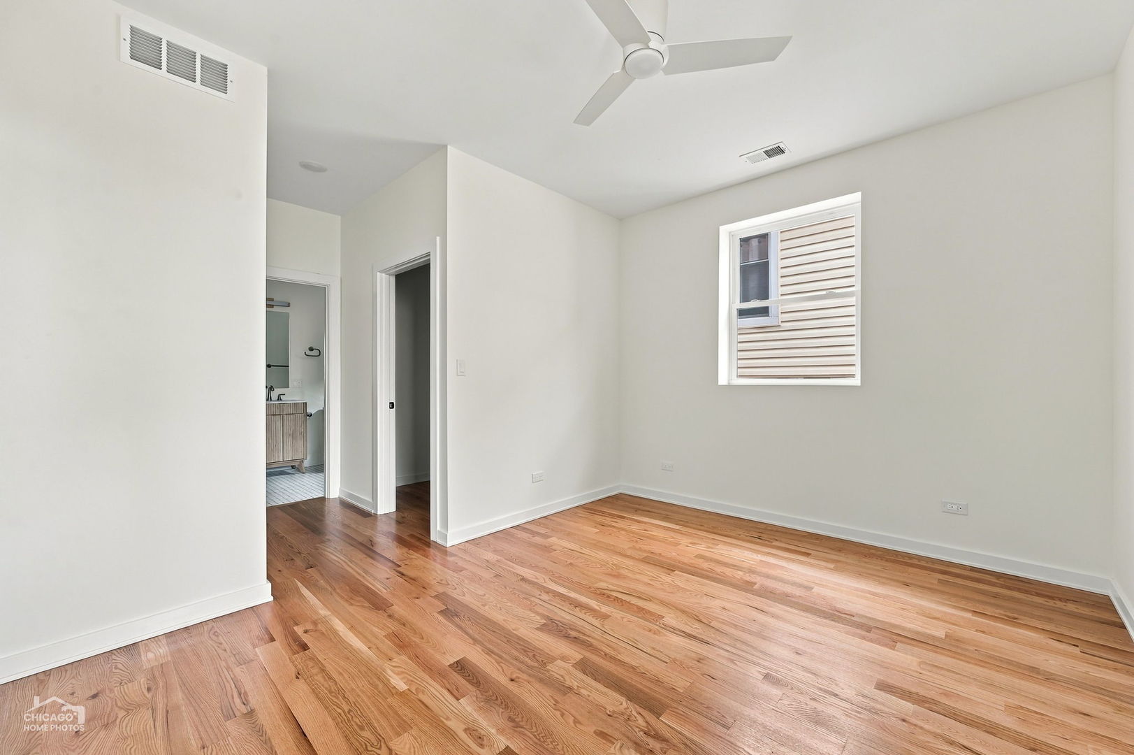 1118 W 19th Street 2 Property Photo 23