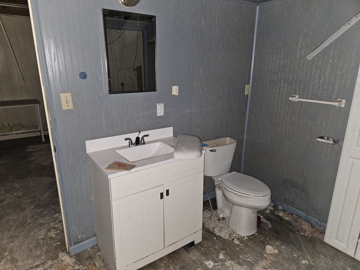 926 E Webster Street Property Photo 24