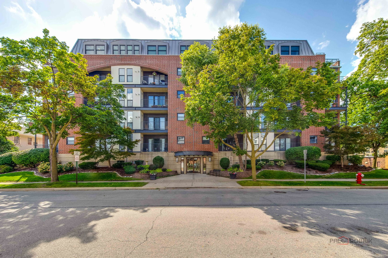 110 S Evergreen Avenue 4c-n Property Photo 1