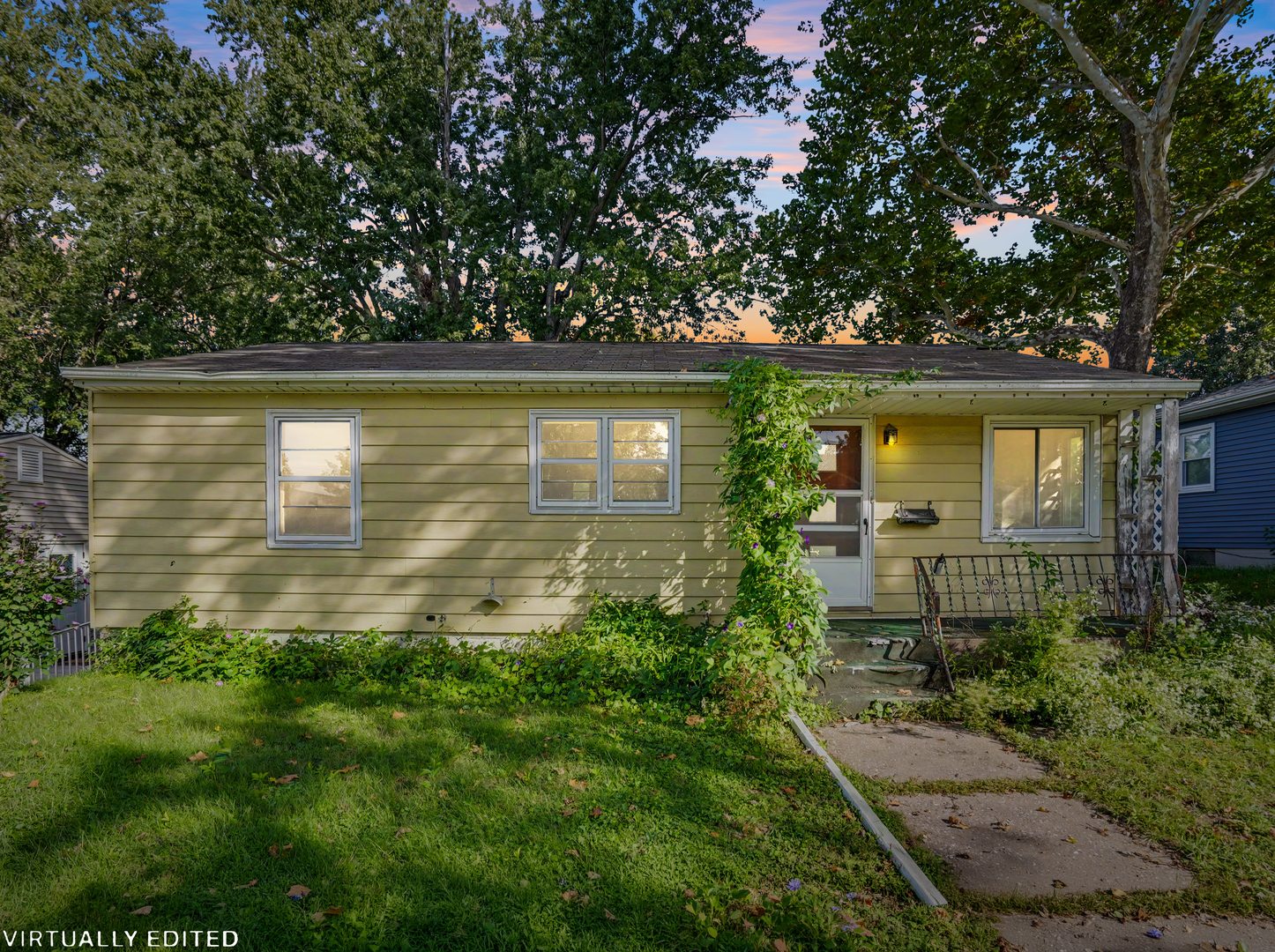 2530 Cody Street Property Photo 2