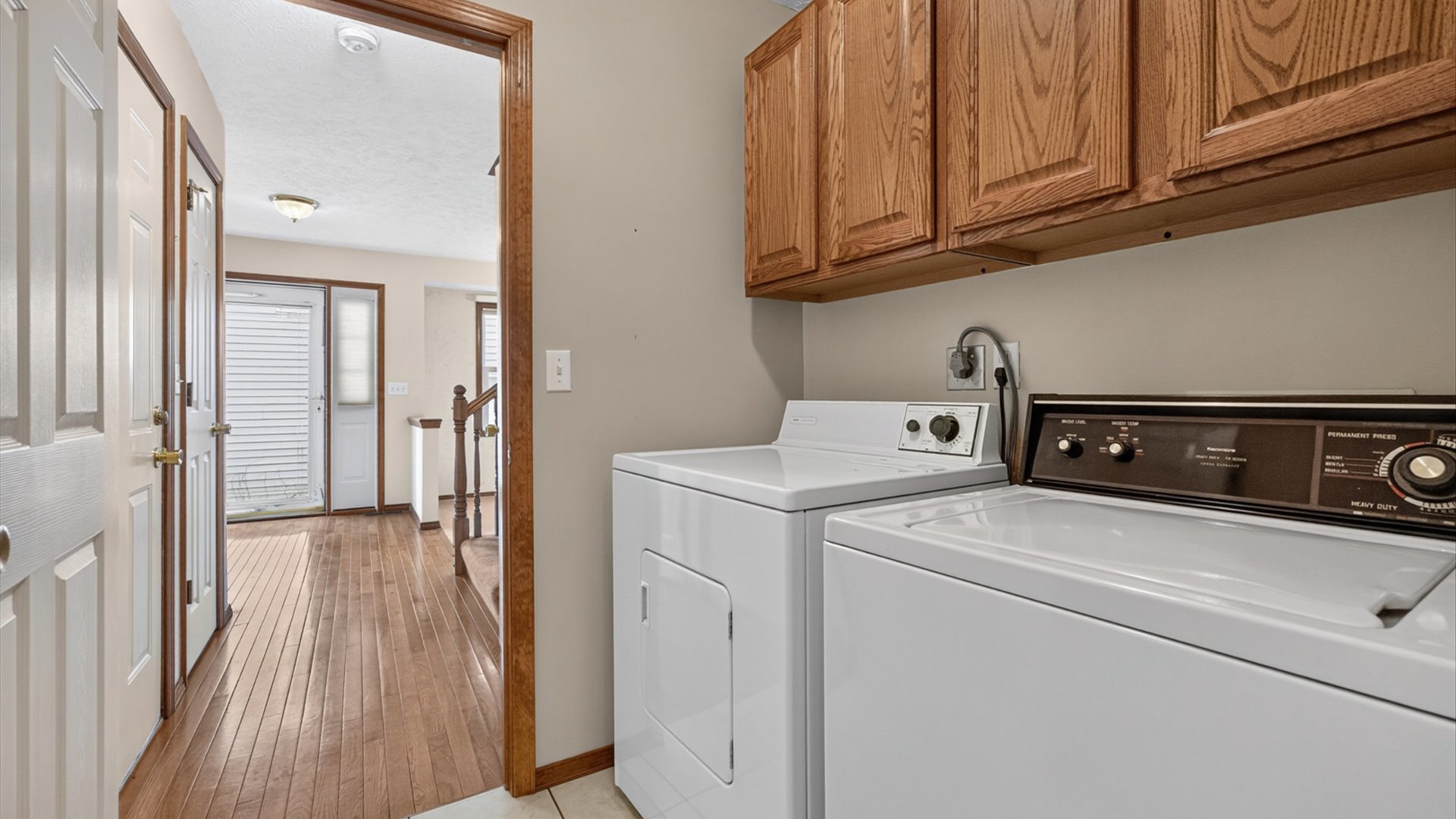 311 S Towanda Avenue Property Photo 14