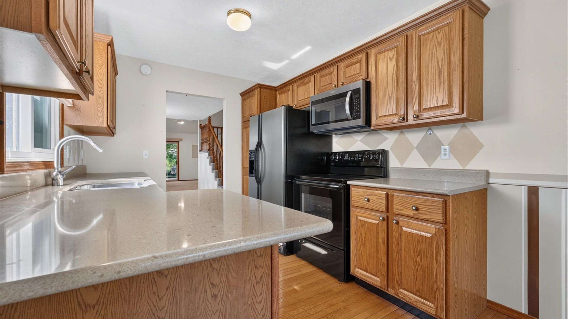 311 S Towanda Avenue Property Photo 31
