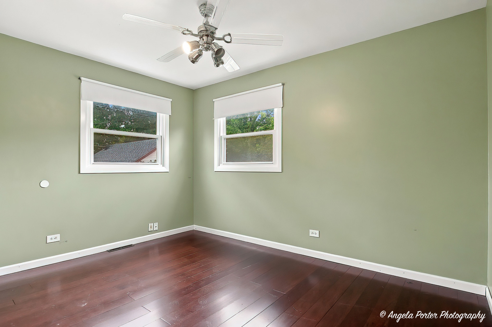 637 N Greenview Avenue Property Photo 18