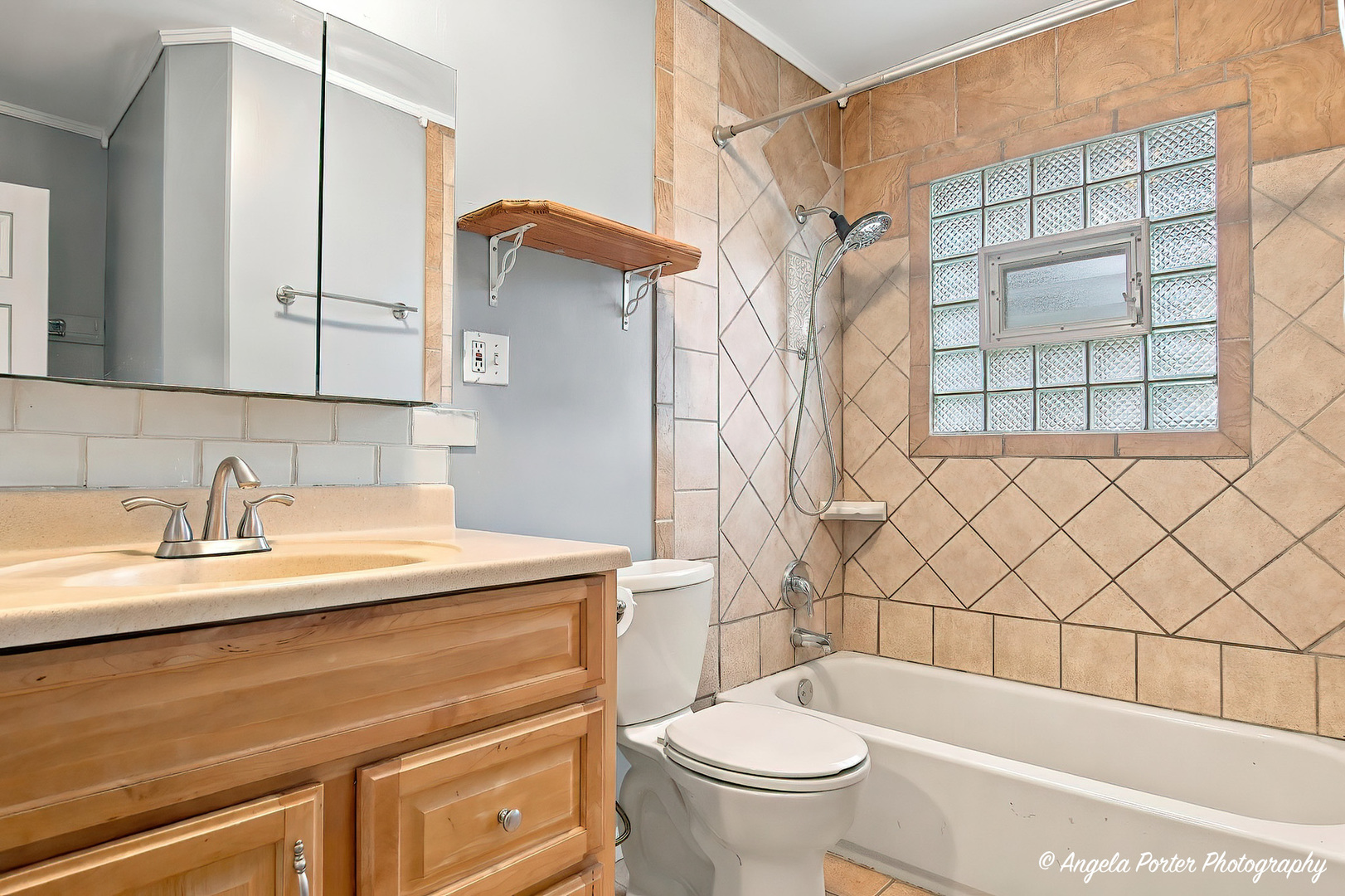 637 N Greenview Avenue Property Photo 21